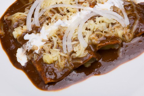 Мексиканский шоколадный соус для мяса и птицы (Моле Поблано)
