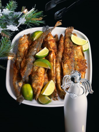Ледяная рыба в панировке из паприки и лимонной цедры